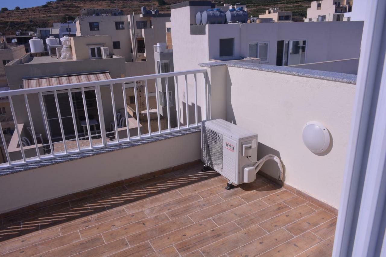 D Bay Apartments San Pawl il-Baħar Eksteriør billede